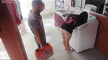 Married housewife pays washing machine technician with her ass while cuckold is away